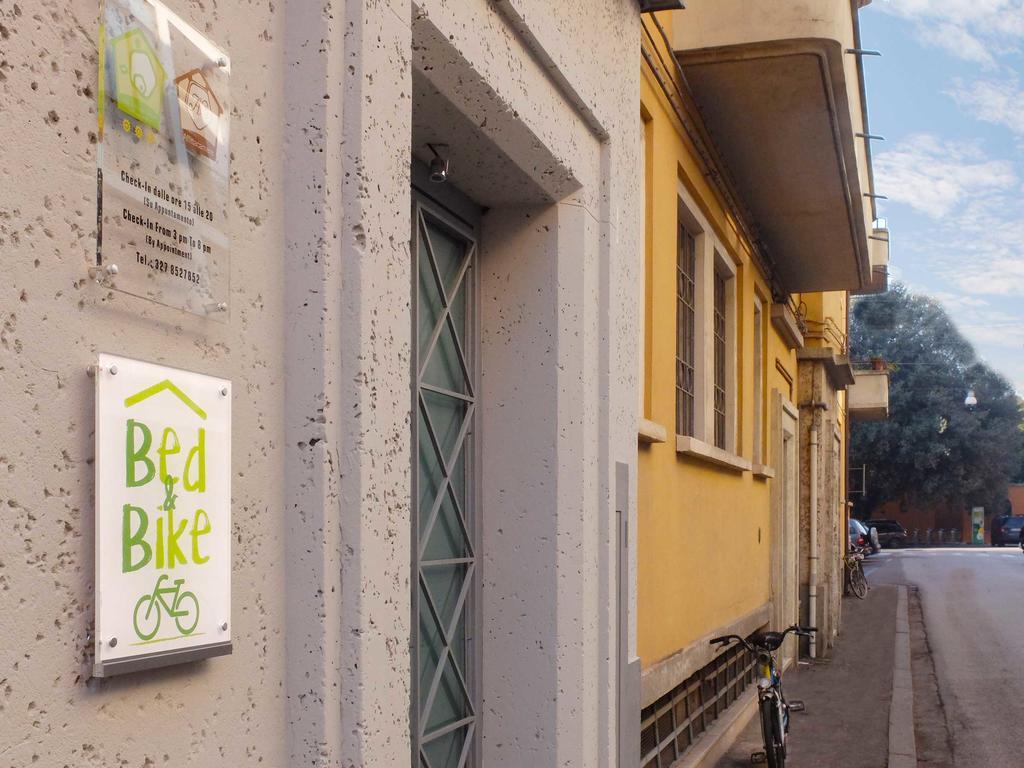 Bed & Bike Ferrara Bed and Breakfast Eksteriør billede